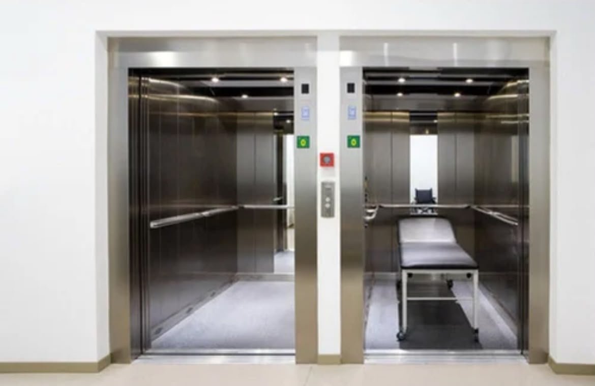 Dual Bed Hospital Stretcher Elevator